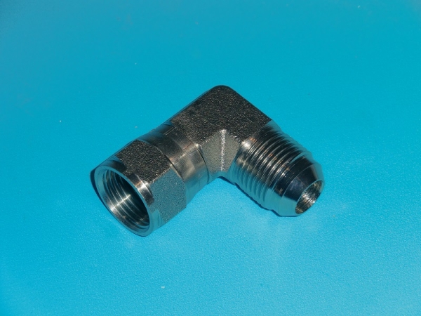 EVW 7/8" UNF einstellbare Winkelverschraubung